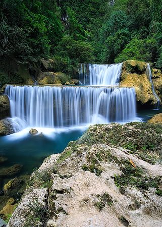 "Pinipikasan Falls"