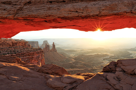 "Mesa Arch"